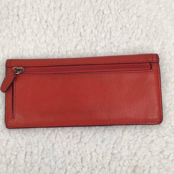 Coach Legacy Skinny Wallet - Picture 2 of 9